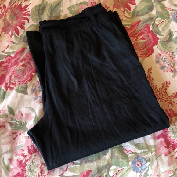 J JILL Size Large LINEN Stretch
BLACK Tie belt Paperbag Flat Front 
$129 NEW - Picture 12 of 12